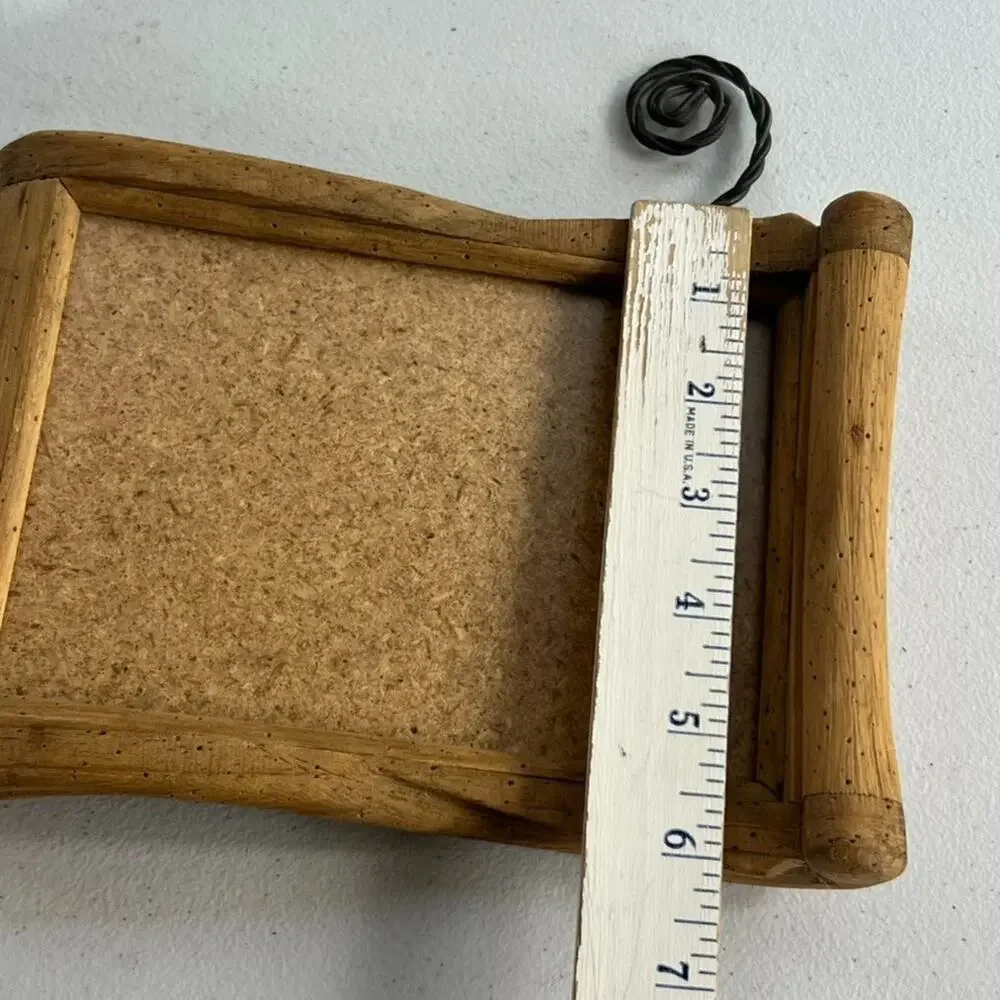 Wood Cork Frame 8.5